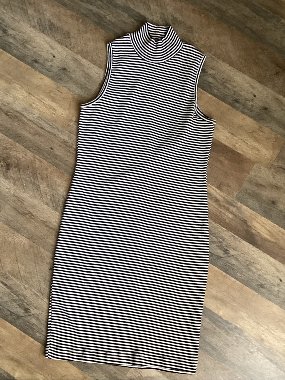 The Limited Sleeveless Black & White Striped Turtleneck dress